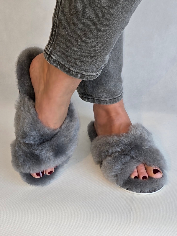 pantofle damskie futrzane