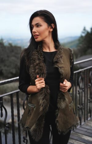 kamizelka ze skory jagniecej